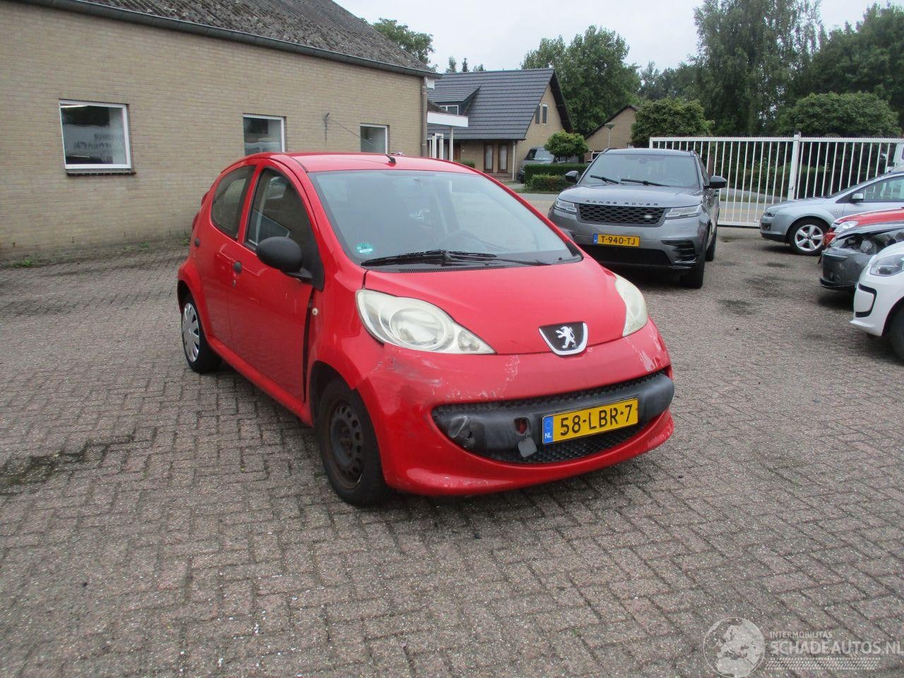Peugeot 107 - 1.0-12V XR 1.0-12V XR 5drs - AutoWereld.nl