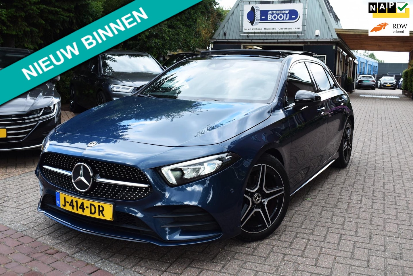 Mercedes-Benz A-klasse - 180 Business Solution AMG AUTOM/PANO DAK/CRUISE/XENON/NL-AUTO/NAVI/CAMERA/CARPLAY/PDC V+A/ - AutoWereld.nl