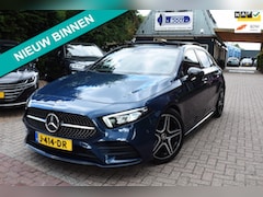 Mercedes-Benz A-klasse - 180 Business Solution AMG AUTOM/PANO DAK/CRUISE/XENON/NL-AUTO/NAVI/CAMERA/CARPLAY/PDC V+A/