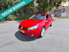 Volkswagen Golf - 1.2 TSI Highline BlueMotion NETTE AUTO RIJDT EN SCHAKELT GOED
