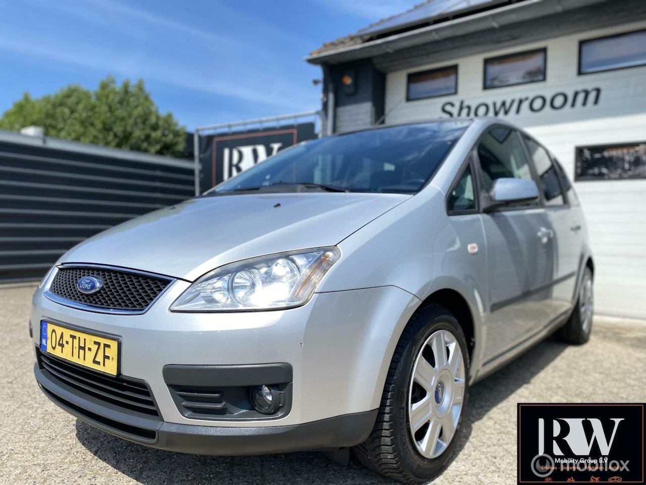 Ford Focus C-Max - 1.8-16V Futura *airco*trekhaak*cruisecontrol - AutoWereld.nl