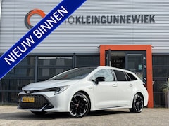 Toyota Corolla Touring Sports - 2.0 Hybrid GR SPORT PLUS / Apple Carplay / Android Auto / Schuif Kanteldak / Stoel & Stuur