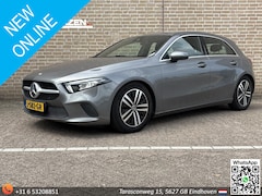 Mercedes-Benz A-klasse - 180 Premium € 11.900 NETTO | Leder | Climate | Cruise | Navi | PDC | Stoelverwarming |