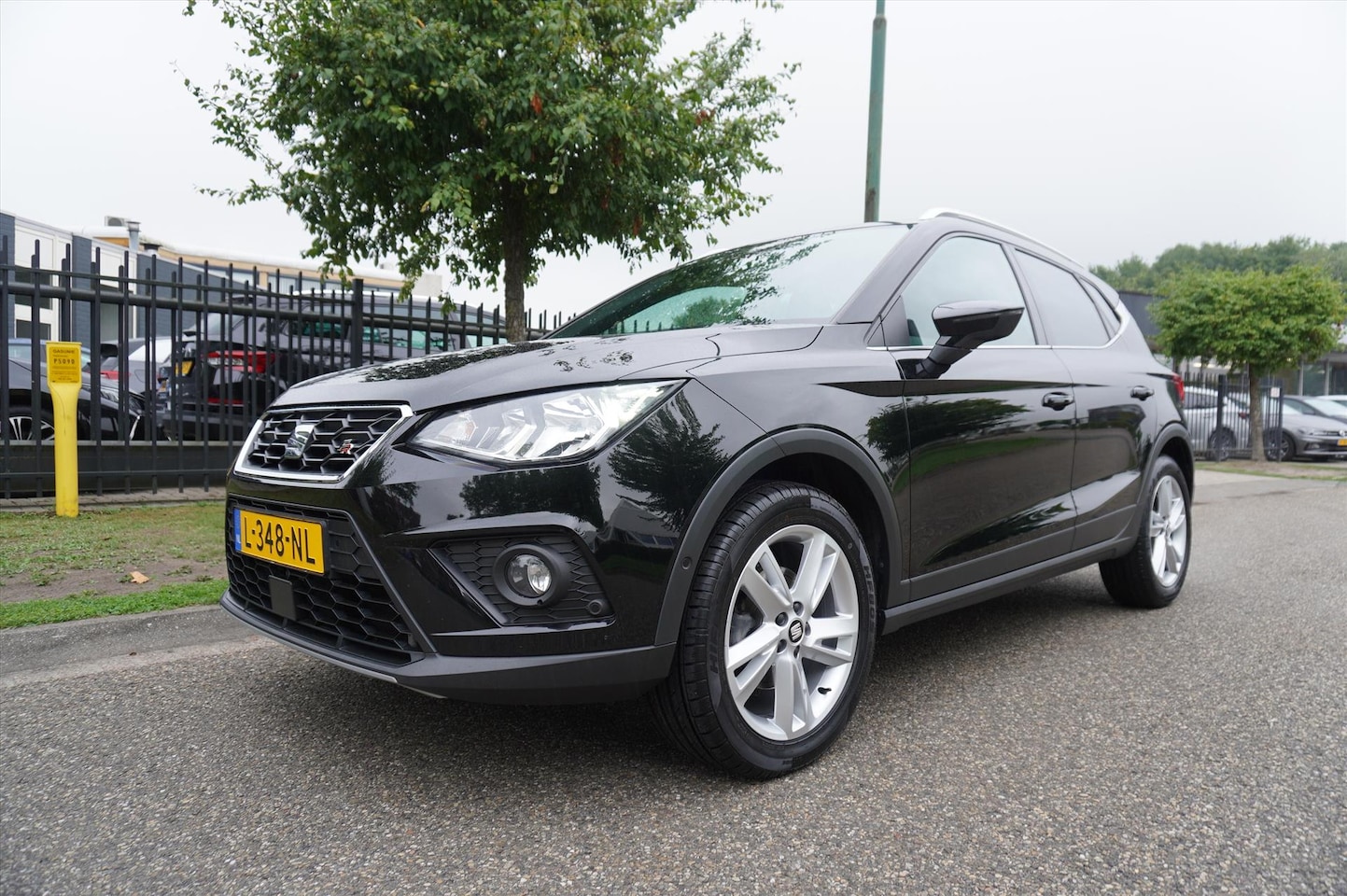 SEAT Arona - 1.0 TSI 110pk DSG-7 FR Line Business Intense Apple Carplay - AutoWereld.nl