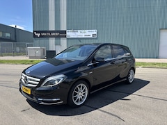 Mercedes-Benz B-klasse - 180 Ambition 6-Bak 125 PK. Mooie en onverwoestbare auto