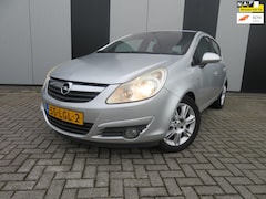 Opel Corsa - 1.4-16V Cosmo