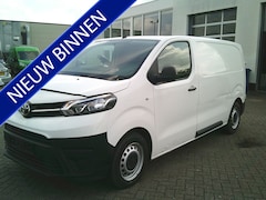 Toyota ProAce Worker - 1.5 D-4D Comfort German fahrzeugbriefDamages on the exterior , rondom beschadigingen