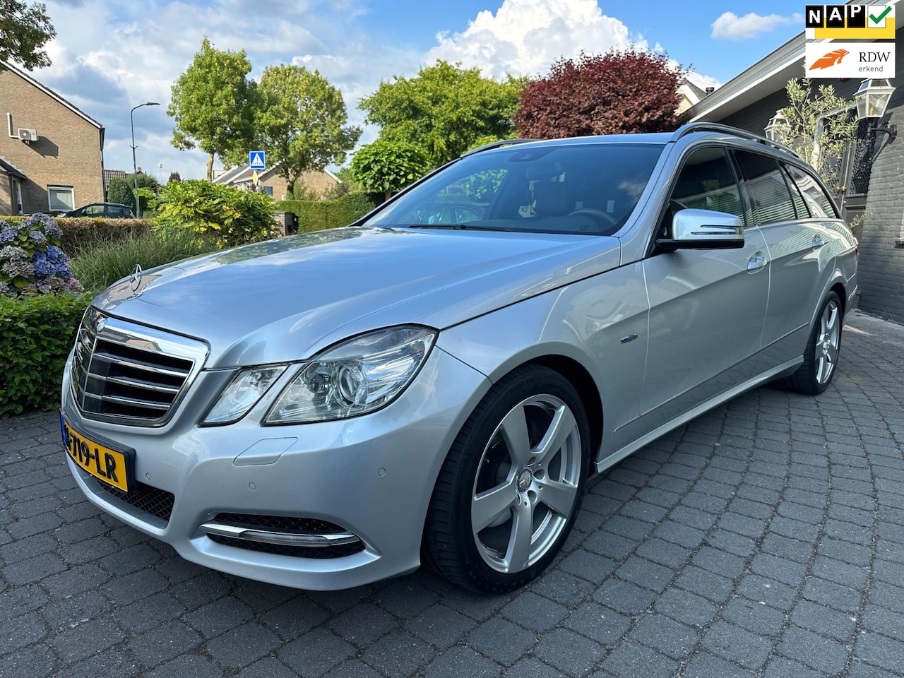 Mercedes-Benz E-klasse Estate - 300 CDI Avantgarde 300 CDI Avantgarde, Schuifdak, Leder - AutoWereld.nl