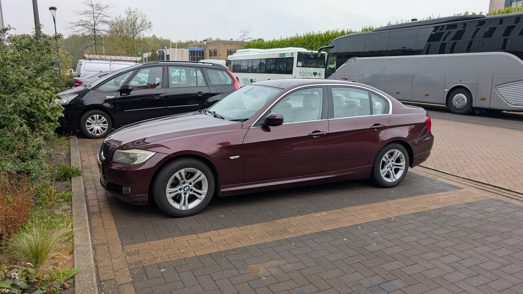 BMW 3-serie - 318i Business Line - AutoWereld.nl