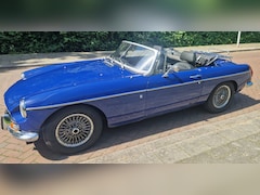 MG B type - 1.8 Roadster overdrive, split bumper