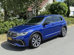 Volkswagen Tiguan - 1.5 TSI 150PK DSG R-Line•Pano•ACC