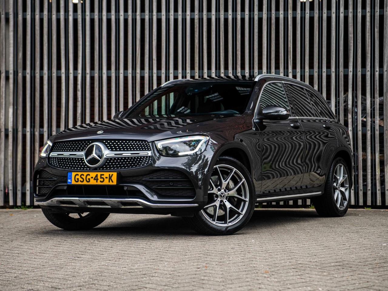 Mercedes-Benz GLC-klasse - 400d 4M AMG Premium Plus |ALLE OPTIES|BTW|DEALER ONDERHOUDEN|€132.000,- NP|Garantie| - AutoWereld.nl