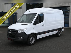 Mercedes-Benz eSprinter - 320 L2H2 Pro 56kWh Winter pakket plus, DC laden 115kW