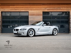 BMW Z4 Roadster - 3.0i S 231pk | Sport | Stoelverw | PDC
