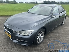 BMW 3-serie - 320i EfficientDynamics Edition Executive