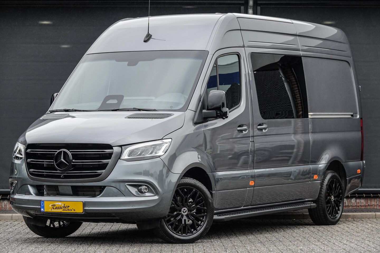 Mercedes-Benz Sprinter - L2H2 319Cdi 190Pk 9G-Tronic | Dubbel Cabine | 5-Persoons | RWD | 2xSchuifdeur | 360° Camer - AutoWereld.nl