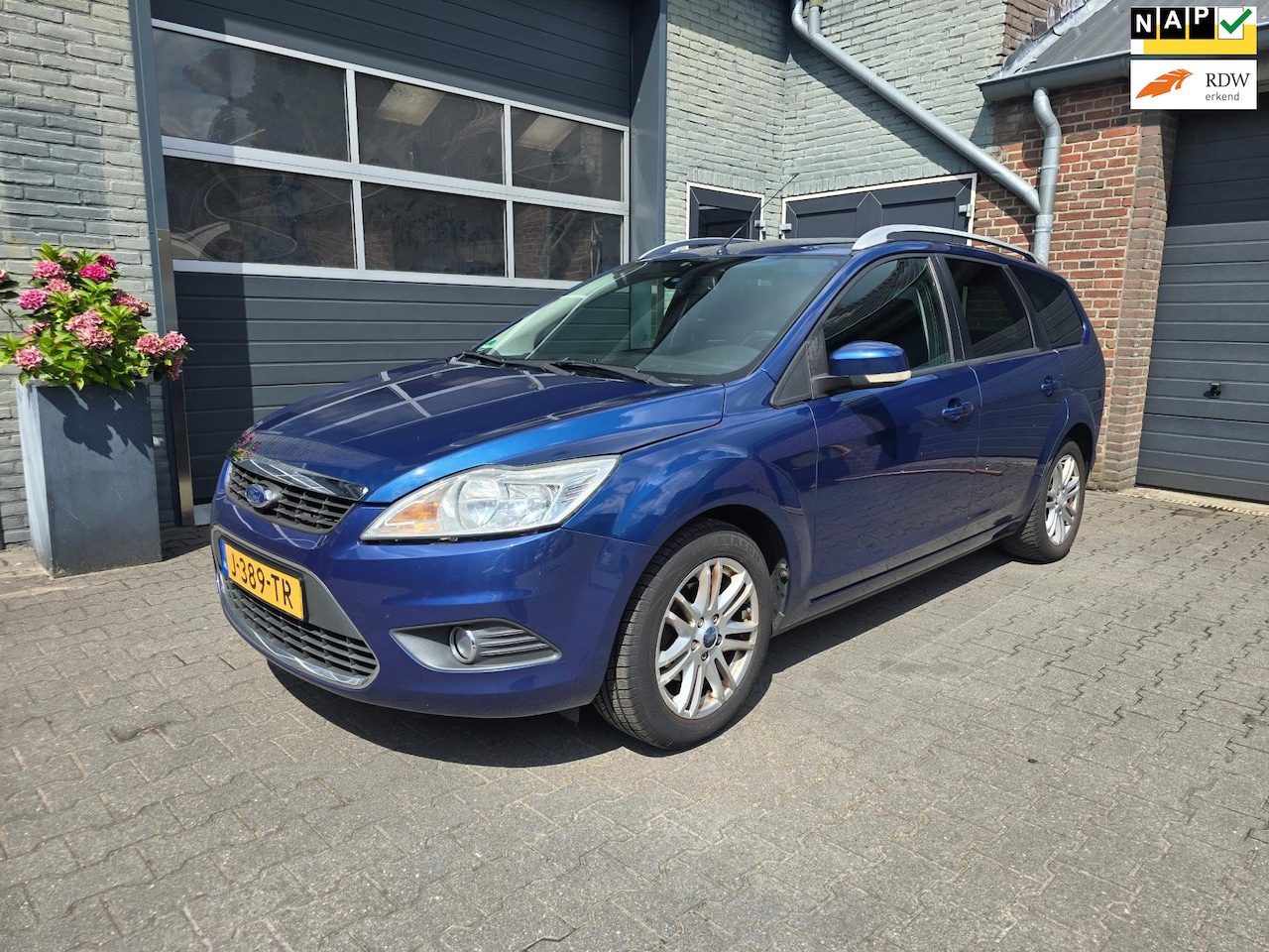 Ford Focus Wagon - 1.6-16V Titanium 1.6-16V Titanium| - AutoWereld.nl