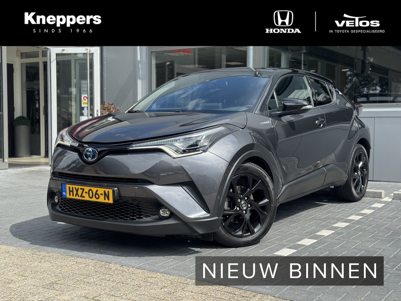 Toyota C-HR - 1.8 Hybrid Executive Bi-Tone JBL, Parkeersensoren, Alcantara/Leder interieur , All-in Rijk - AutoWereld.nl