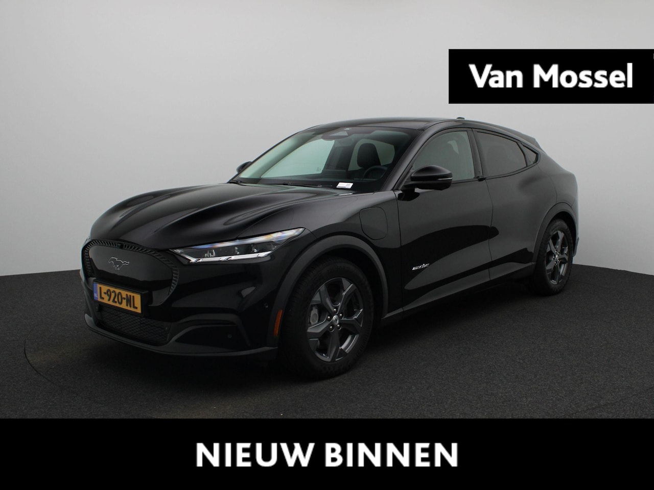 Ford Mustang Mach-E - RWD 75 kWh | Navigatie | 360 camera | Leder | Adaptive cruise - AutoWereld.nl