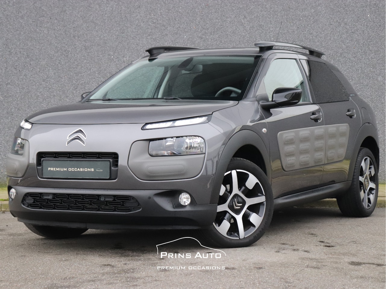Citroën C4 Cactus - 1.2 PureTech One-Tone |CAMERA|TREKHAAK|CRUISE|CLIMA| 2233 - AutoWereld.nl