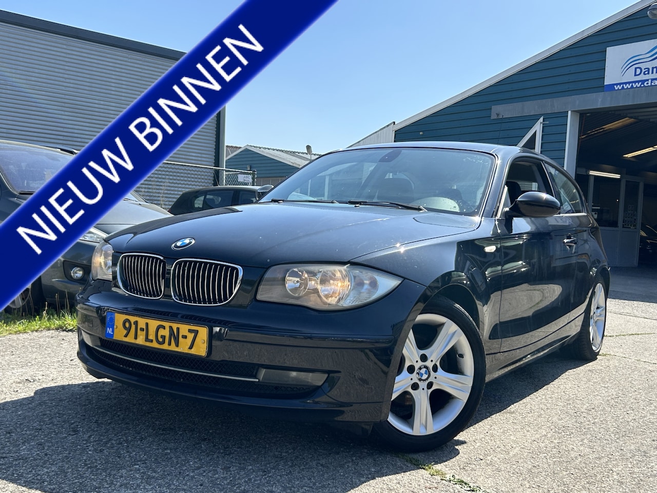 BMW 1-serie - 118i Business Line | NweAPK | ECC | LMV | Airco - AutoWereld.nl