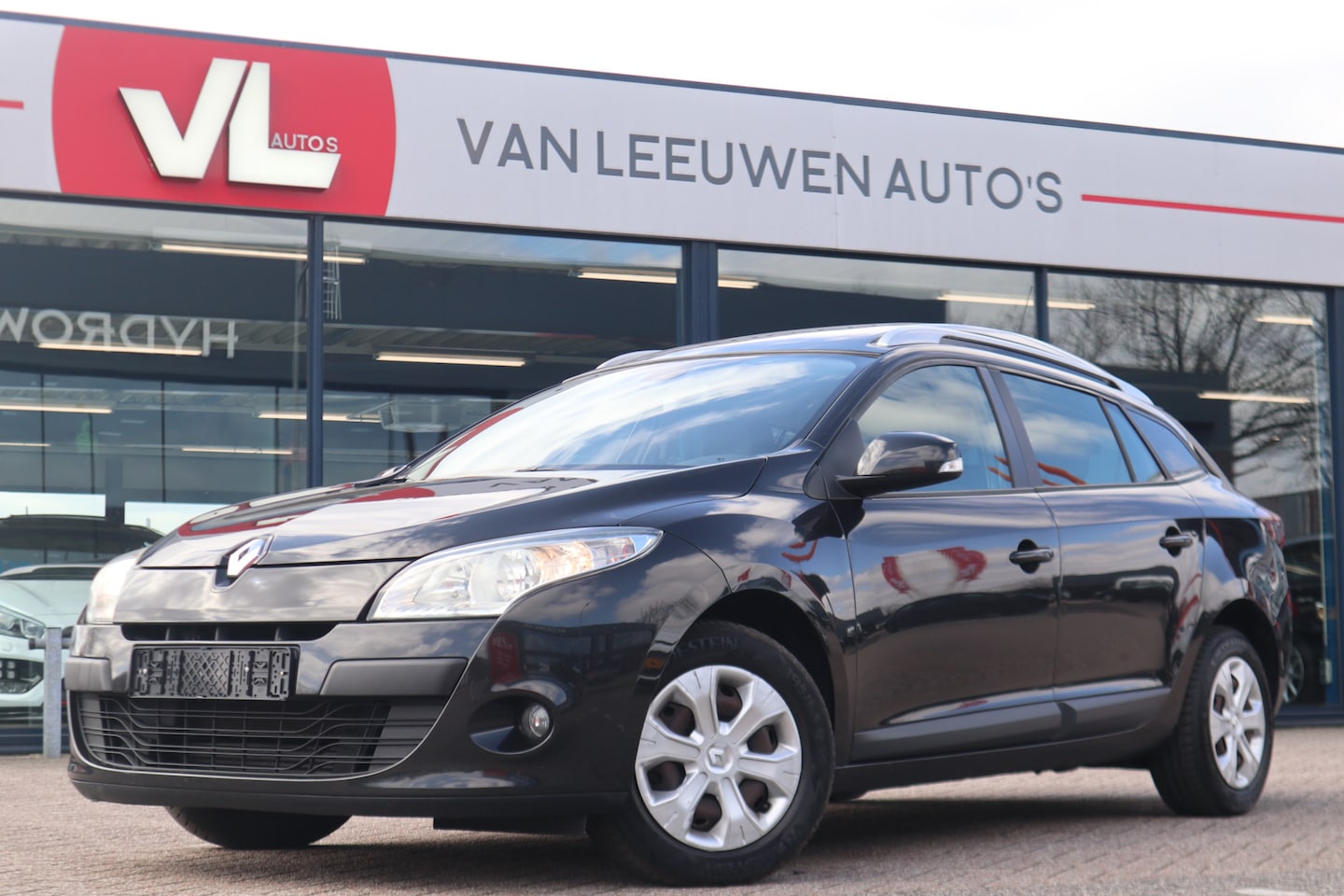 Renault Mégane - 1.5 dCi Expression | Lees Tekst | - AutoWereld.nl