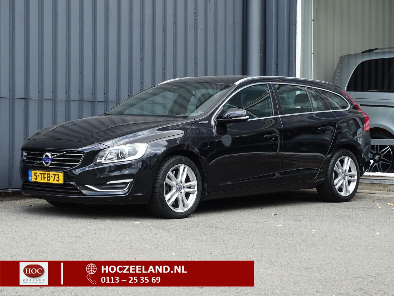 Volvo V60 - 2.4 D6 AWD Plug-In Hybrid Summum Bi-Xenon Actief | Leder | Memory - AutoWereld.nl