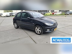 Peugeot 206 - 1.6-16V XS
