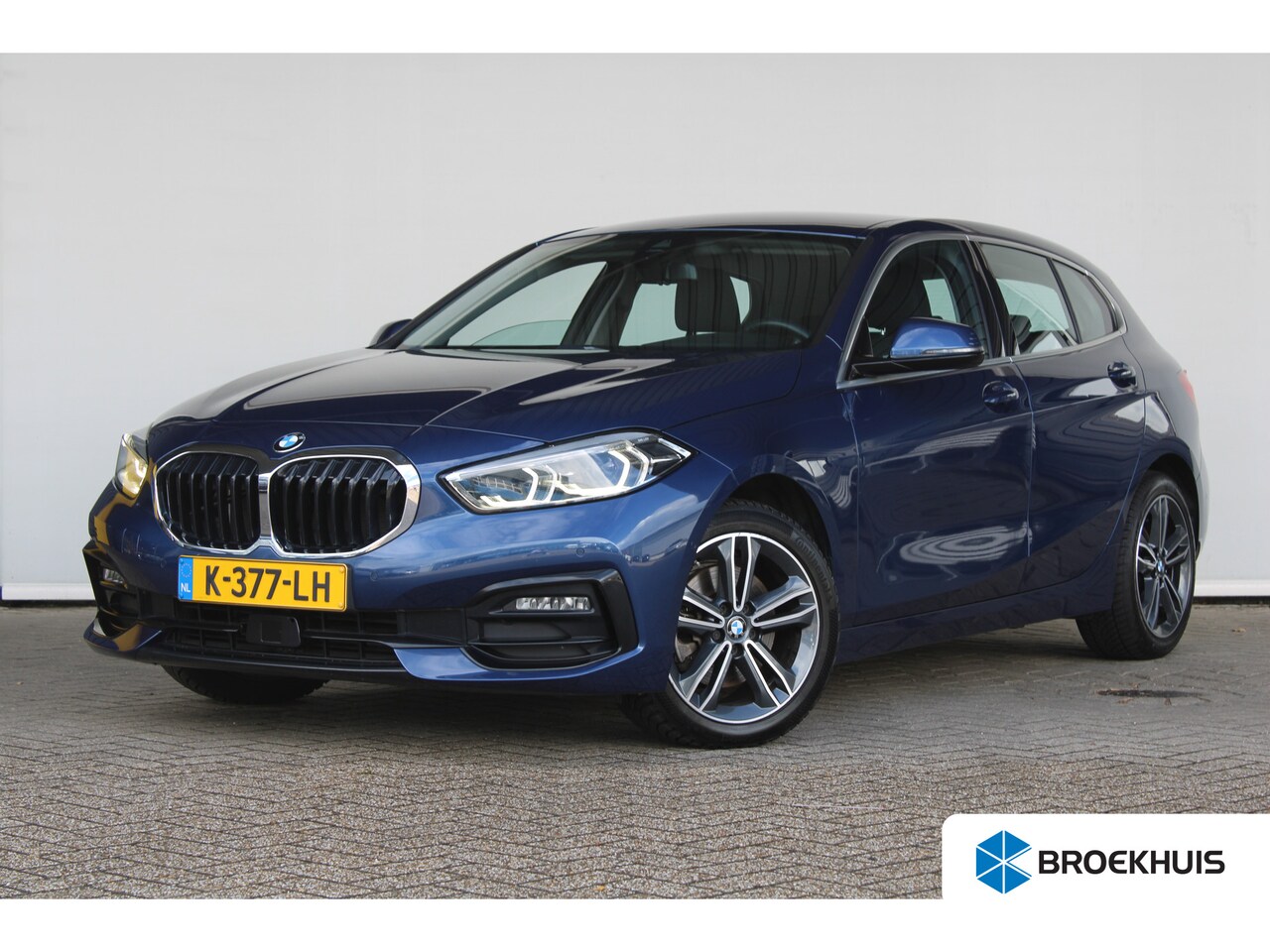 BMW 1-serie - 118i Executive Edition | Achteruitrijcamera | Cruise control adaptief met Stop&Go | Koplam - AutoWereld.nl