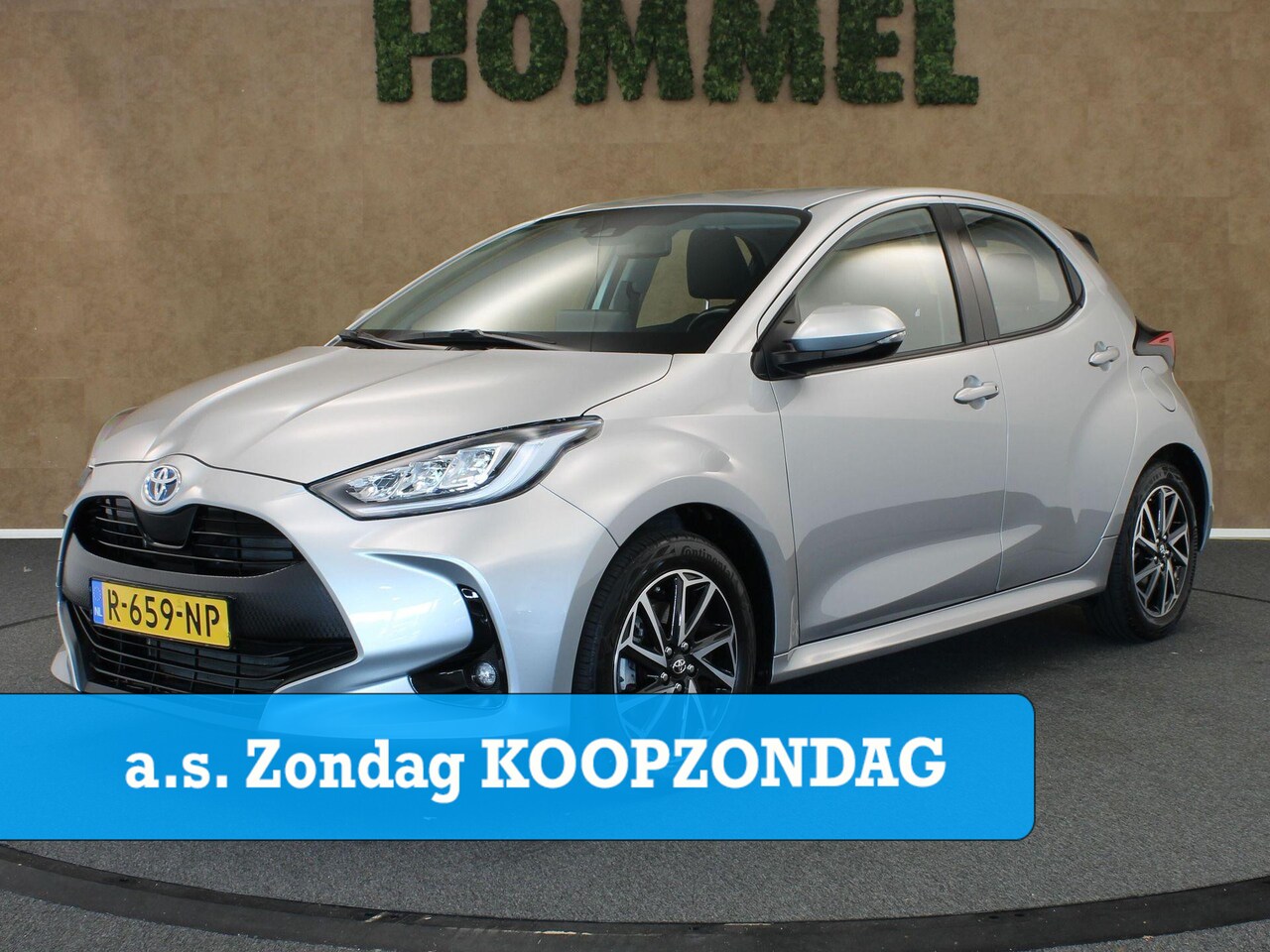 Toyota Yaris - 1.5 Hybrid Dynamic - ORIGINEEL NEDERLANDSE AUTO - AFNEEMBARE TREKHAAK 450KG GEREMD TREKGEW - AutoWereld.nl