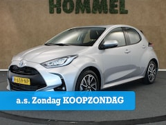 Toyota Yaris - 1.5 Hybrid Dynamic - ORIGINEEL NEDERLANDSE AUTO - AFNEEMBARE TREKHAAK 450KG GEREMD TREKGEW