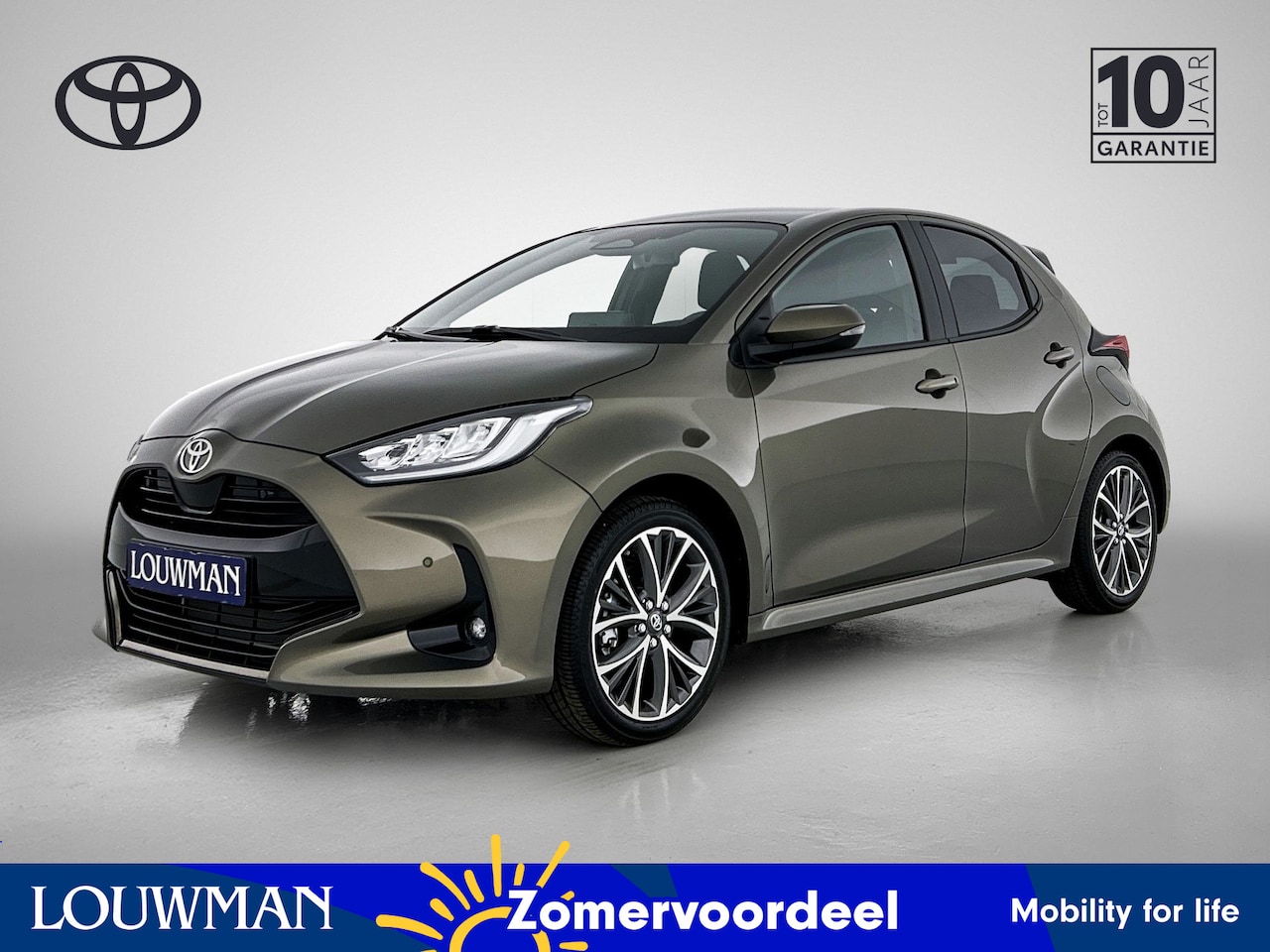 Toyota Yaris - 1.5 Hybrid 130 Executive Premium Pack - Louwman Zin in Zomervoordeel auto - - AutoWereld.nl