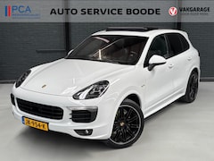Porsche Cayenne - 3.0 S E-Hybrid - schuif-/kanteldak - trekhaak - adapt. cruise