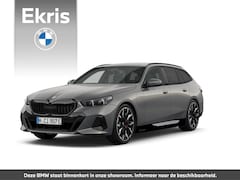 BMW 5-serie Touring - 550e xDrive | M Sportpakket | Individual lak | Innovation pakket | Comfort pakket