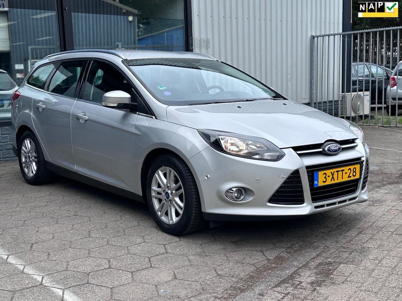 Ford Focus Wagon - 1.0 EcoBoost Edition Plus / Airco / navigatie / - AutoWereld.nl