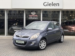 Hyundai i20 - 1.2i Dynamic | Eerste eigenaar, Airconditioning, Elektrische ramen, In hoogte verstelbare