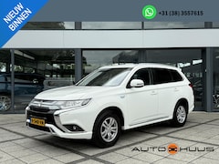 Mitsubishi Outlander - 2.4 PHEV Pure | Camera | Carplay | Stoelverwarming |