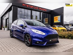 Ford Fiesta - 1.6 ST2, 182 PK, Navi, Parkeersensoren, Voorruitverwarming