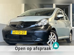 Toyota Aygo - 1.0-12V Comfort|NweAPK|AppleCarplay|Subwoofer|Centrale Deurvergrendeling