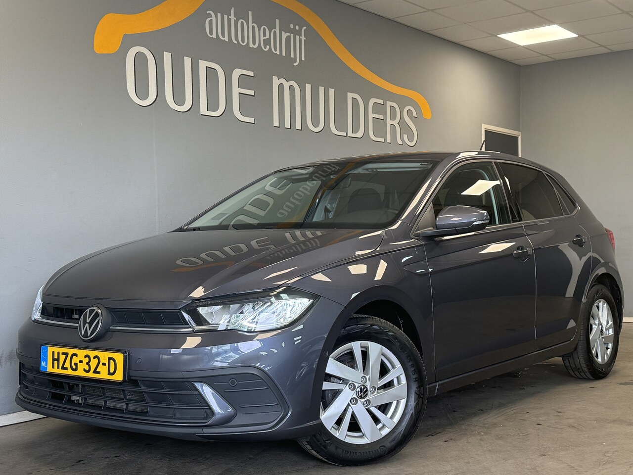 Volkswagen Polo - 1.0 TSI Polo Stoelverwarming/Carplay/ACC - AutoWereld.nl