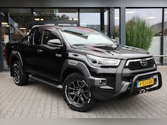 Toyota HiLux - 2.8 D-4D X-TRA CAB INVINCIBLE A/T VAN