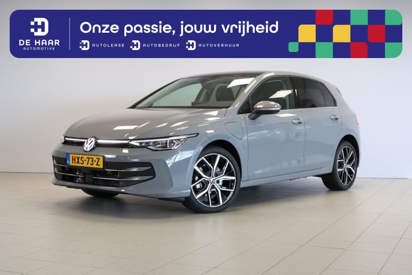 Volkswagen Golf - 1.5 eHybrid Style - Dodehoeksens. - CarPlay - 360 Camera - AutoWereld.nl