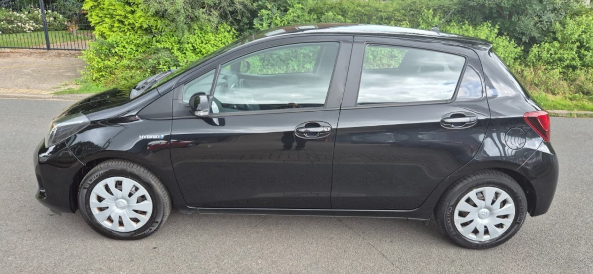 Toyota Yaris - 1.5 HYbrid Aspiration camera*ecc*automaat* - AutoWereld.nl