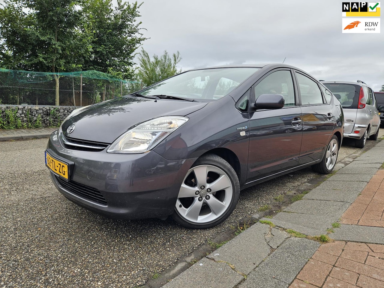 Toyota Prius - 1.5 VVT-i Comfort GARANTIE - AutoWereld.nl