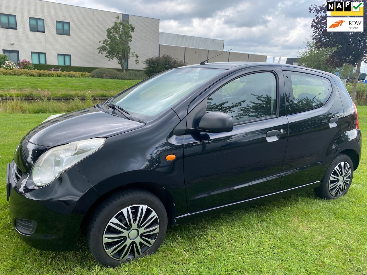 Suzuki Alto - 2010 * 1.0 Comfort * AIRCO * ELEC. RAMEN * LAGE KM-STAND! - AutoWereld.nl