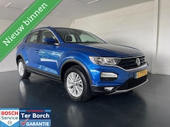 Volkswagen T-Roc - 1.0 TSI Style, Virtual Cockpit, Camera, Navi