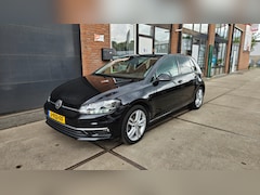 Volkswagen Golf - 1.0 TSI Comfortline 5drs Navi, Trekhaak, carplay, camera