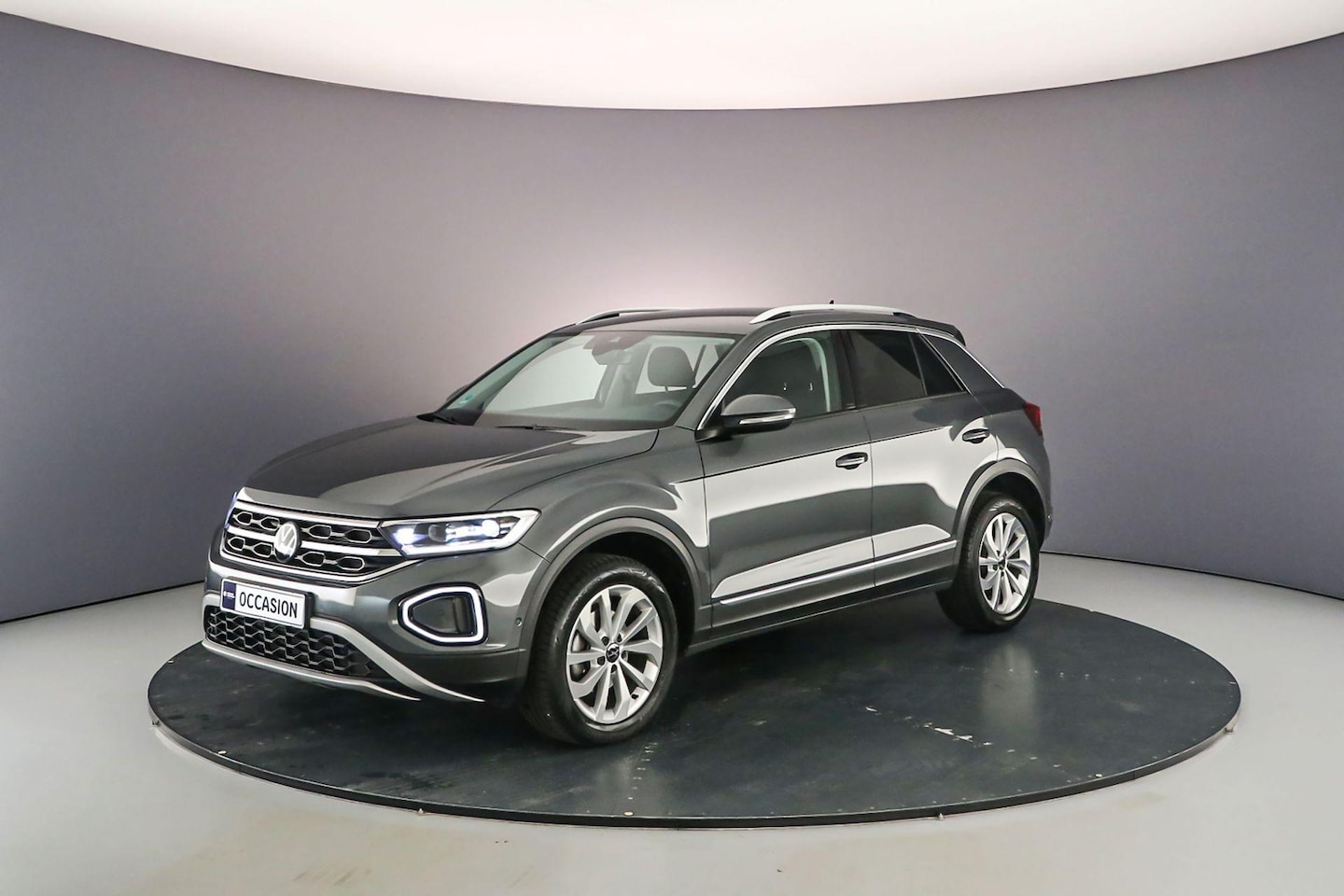 Volkswagen T-Roc - Style 1.5 TSI 150pk DSG Automaat Adaptive cruise control, Achteruitrijcamera, Parkeer assi - AutoWereld.nl