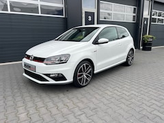Volkswagen Polo - 1.8 TSI GTI