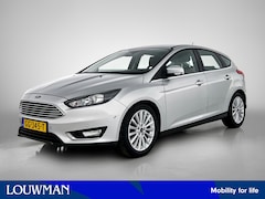 Ford Focus - 1.0 Titanium Edition | Trekhaak | Parkeersensoren | Navigatie | Climate Control |